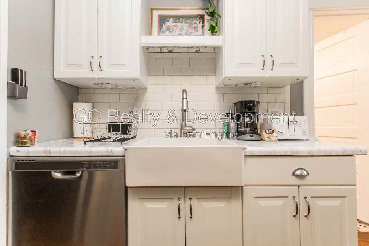 1353 N Bell Ave #1 - Photo 7 of 26