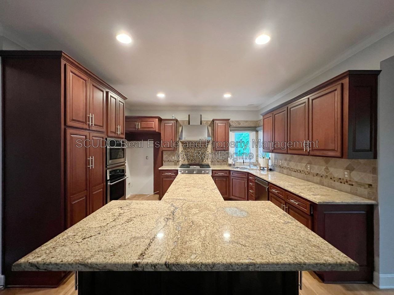 11453 Cody St - Photo 4 of 15