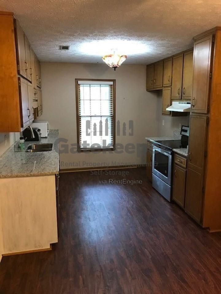 207 Meadow Run - Photo 3 of 11