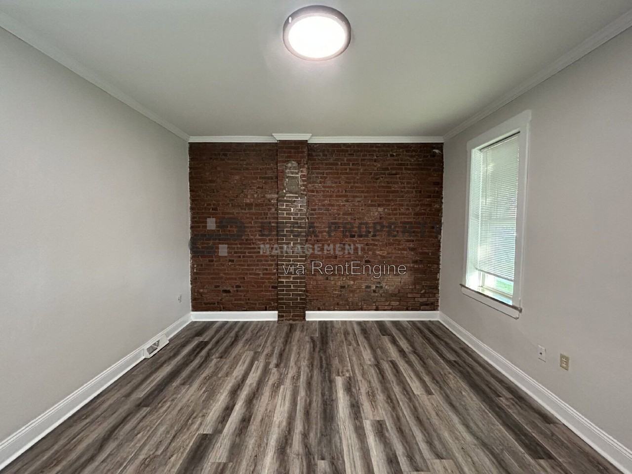 5228 Northrup Ave - Photo 3 of 12