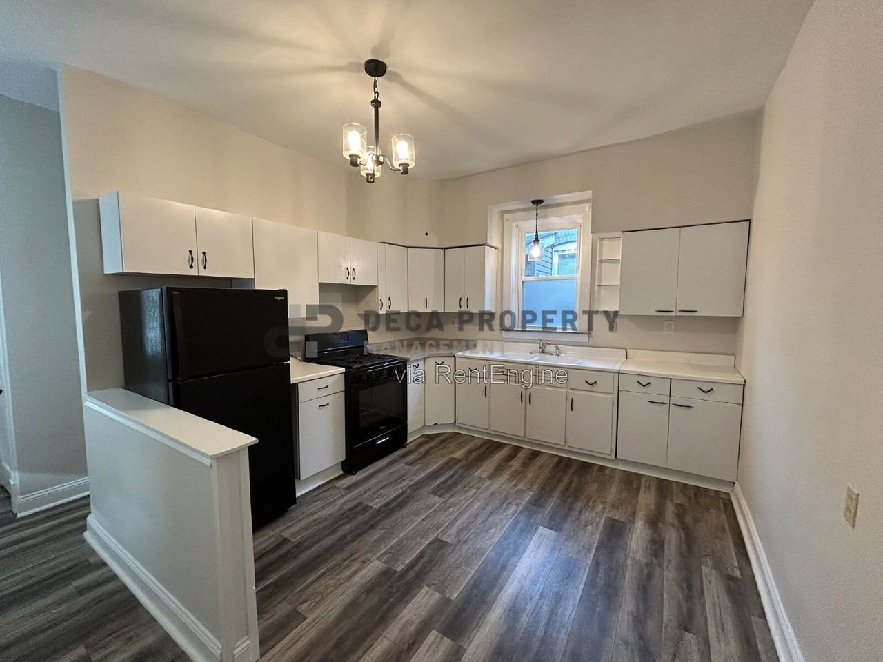 5228 Northrup Ave - Photo 5 of 12