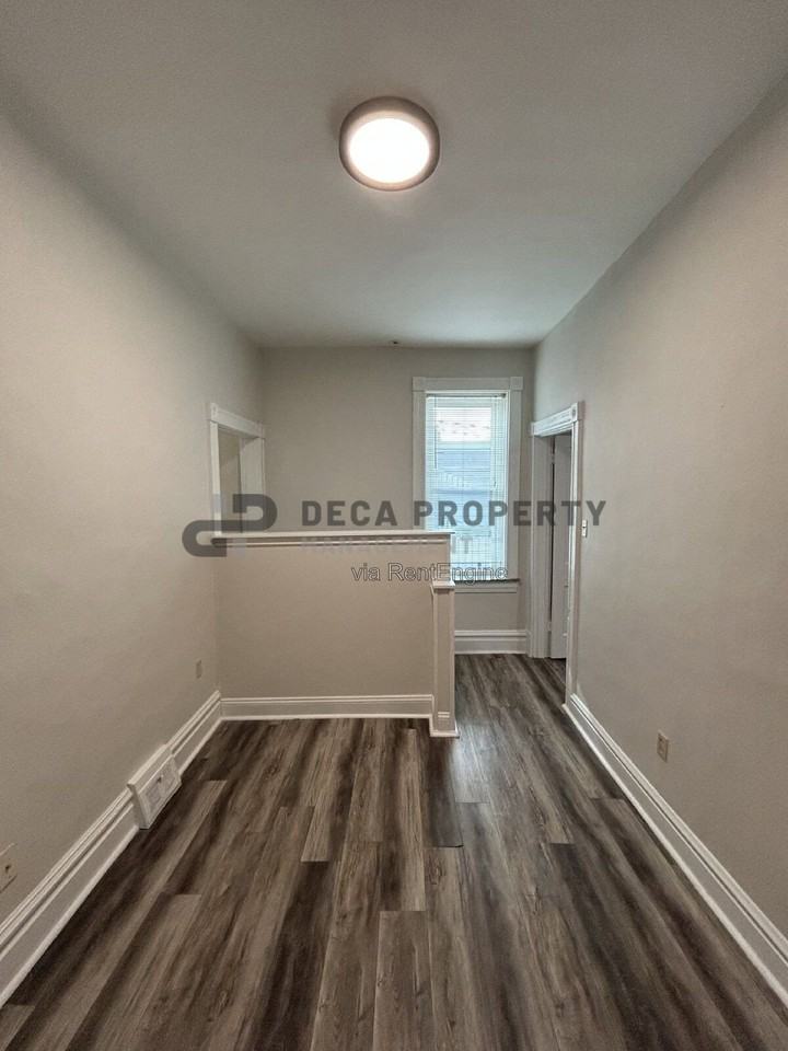 5228 Northrup Ave - Photo 7 of 12