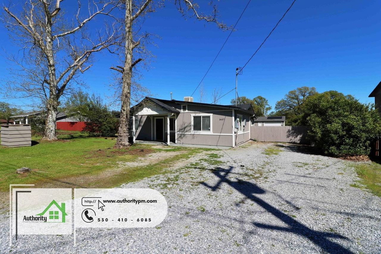 3457 Charles St - Photo 2 of 29