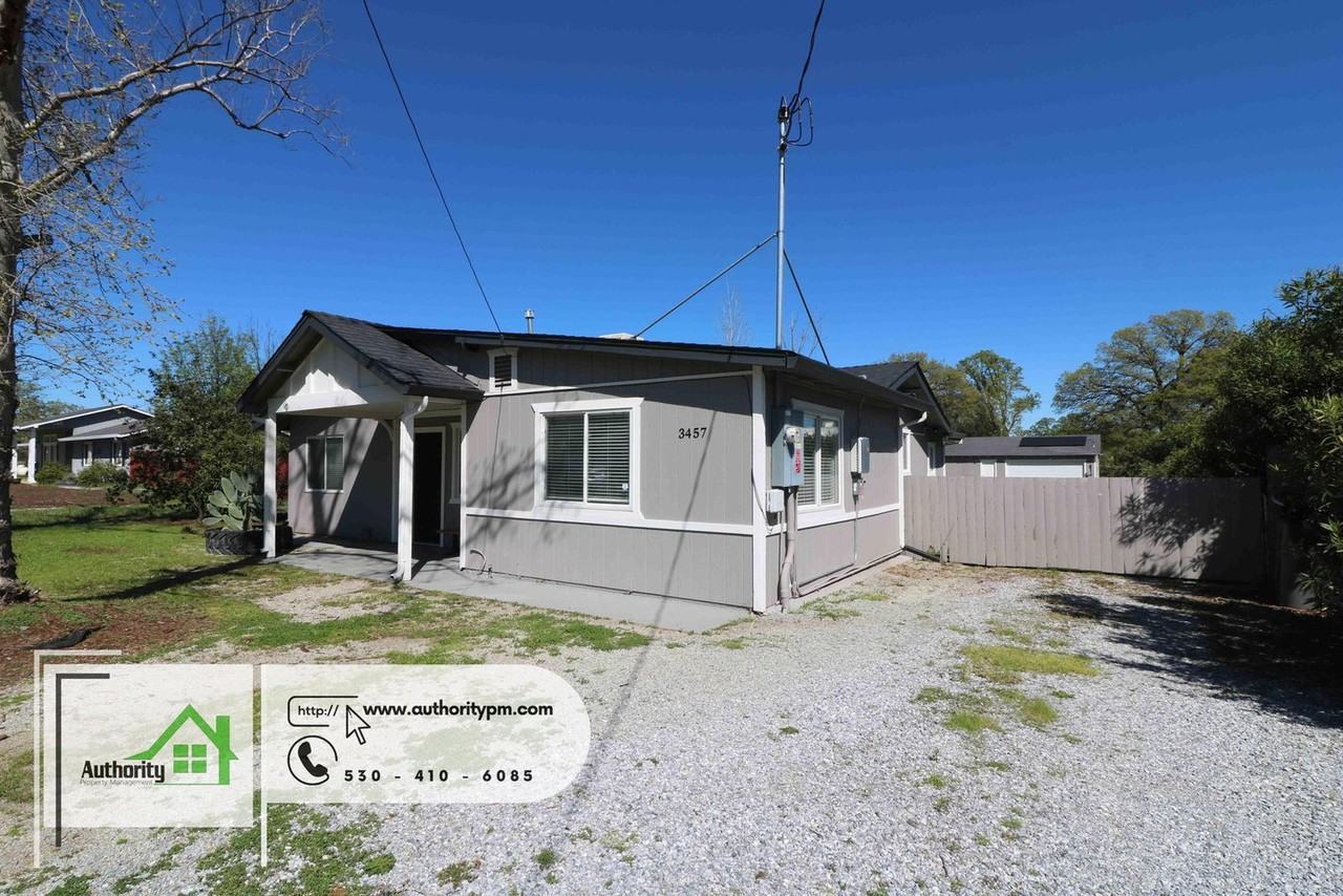 3457 Charles St - Photo 4 of 29