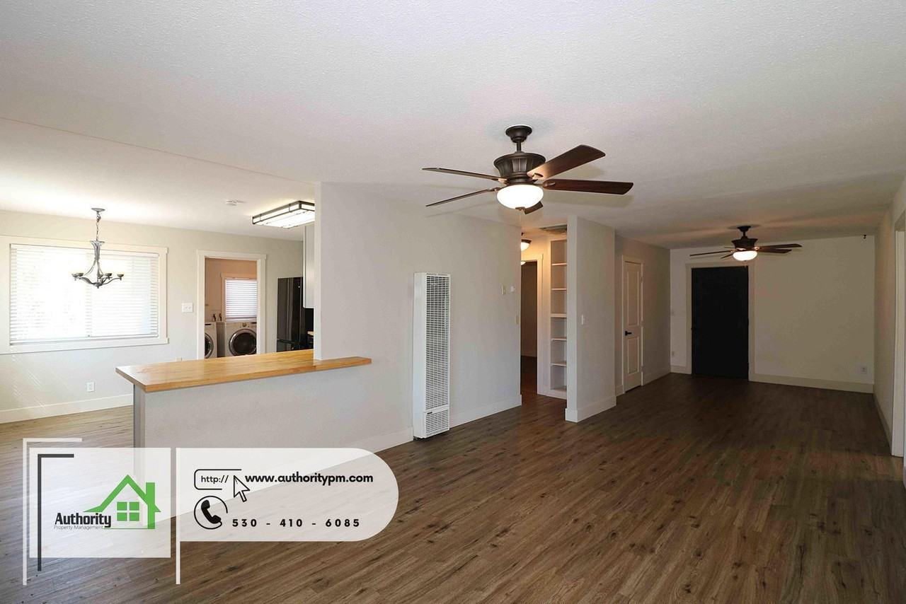 3457 Charles St - Photo 6 of 29