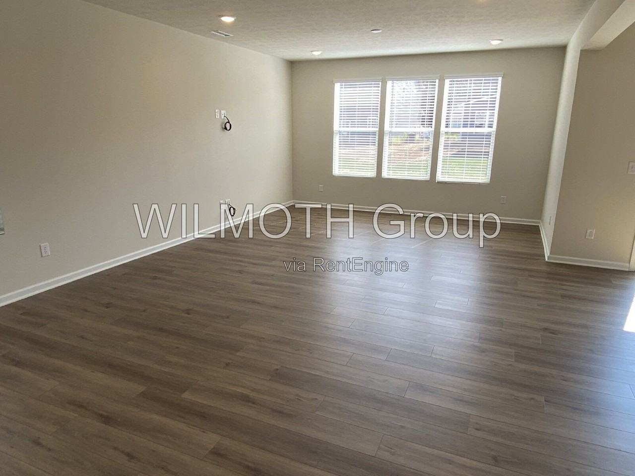 16364 Pruett Ln - Photo 2 of 27