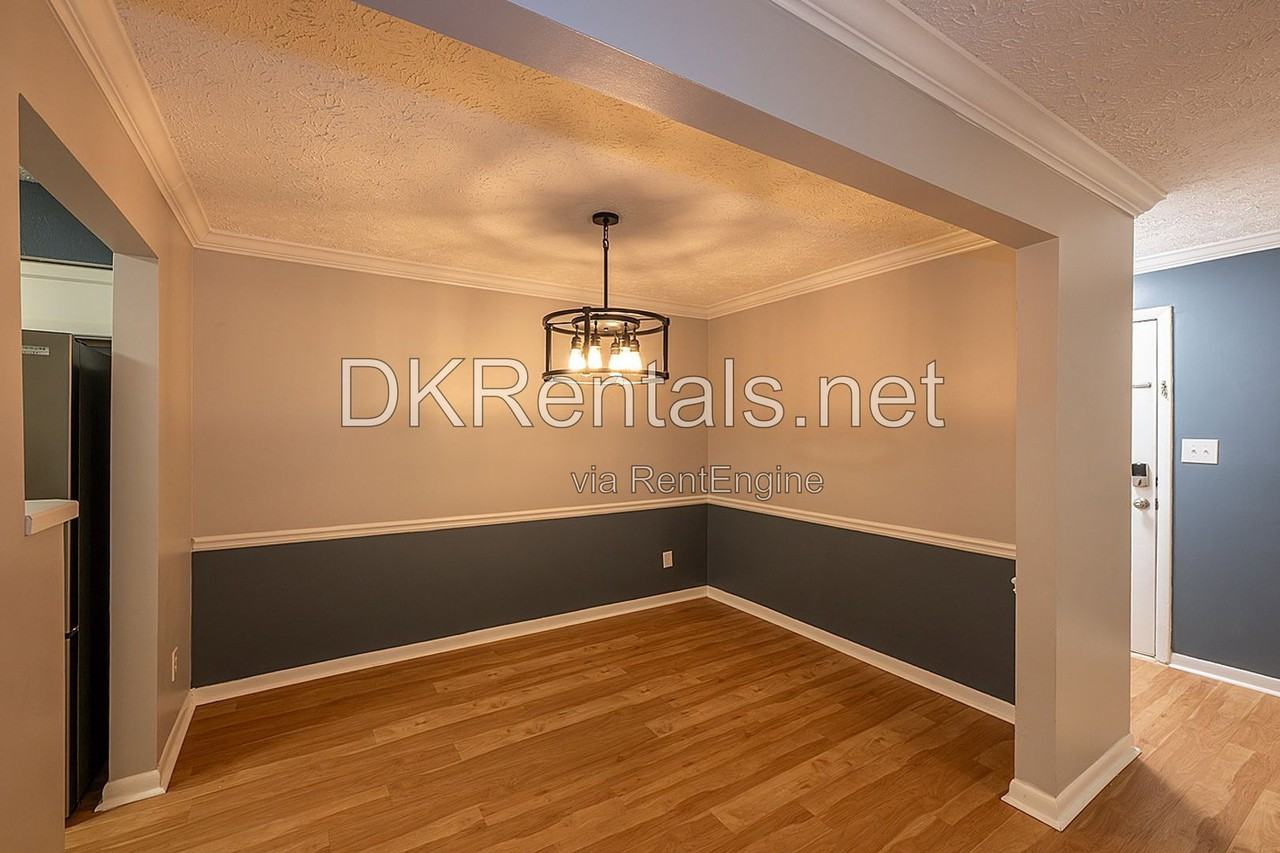 5143 Roswell Rd Ne #9 - Photo 6 of 20