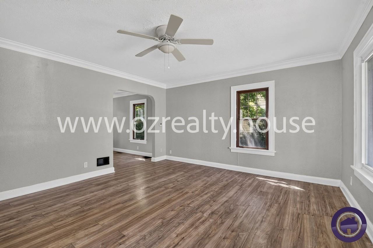 1937 Brame Pl - Photo 3 of 21
