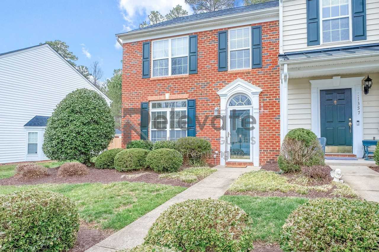 11359 Abbots Cross Ln - Photo 3 of 26