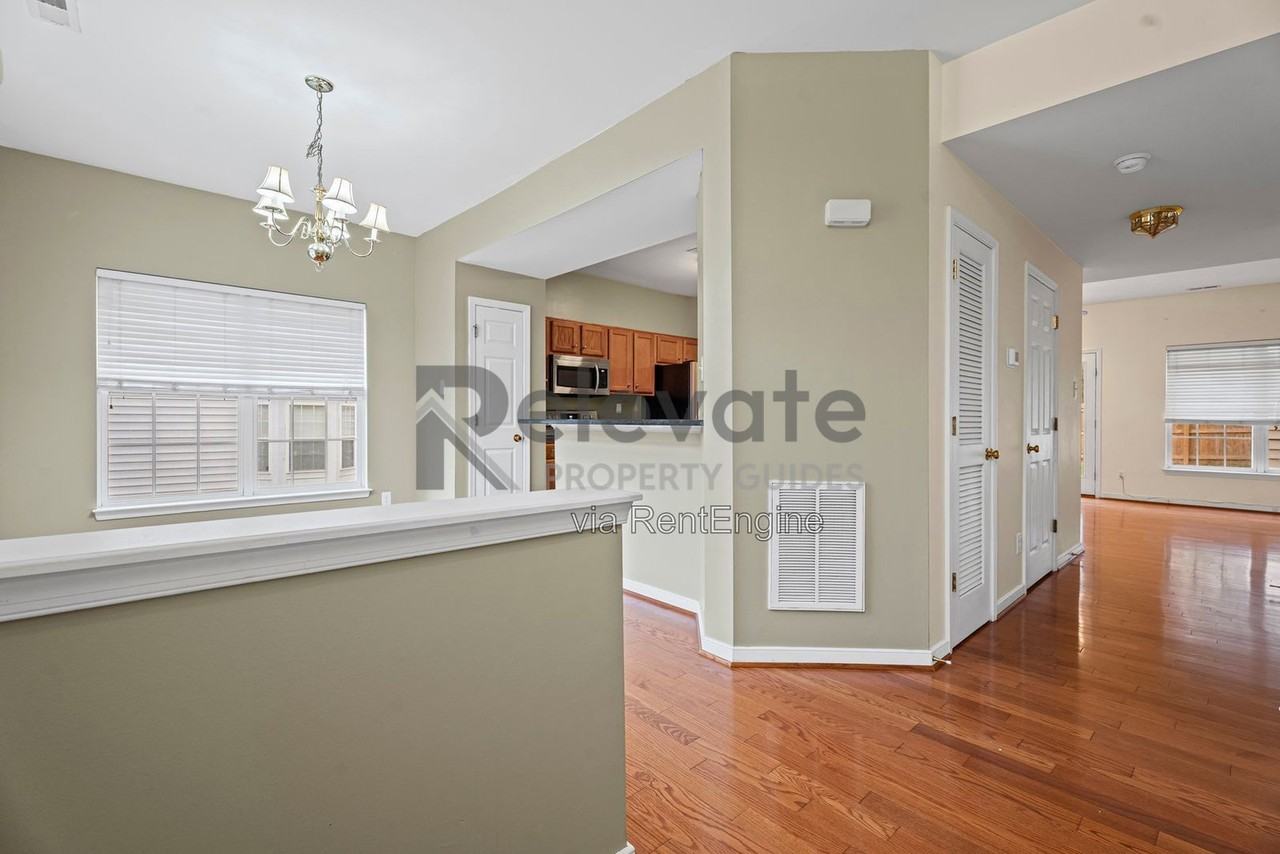 11359 Abbots Cross Ln - Photo 6 of 26
