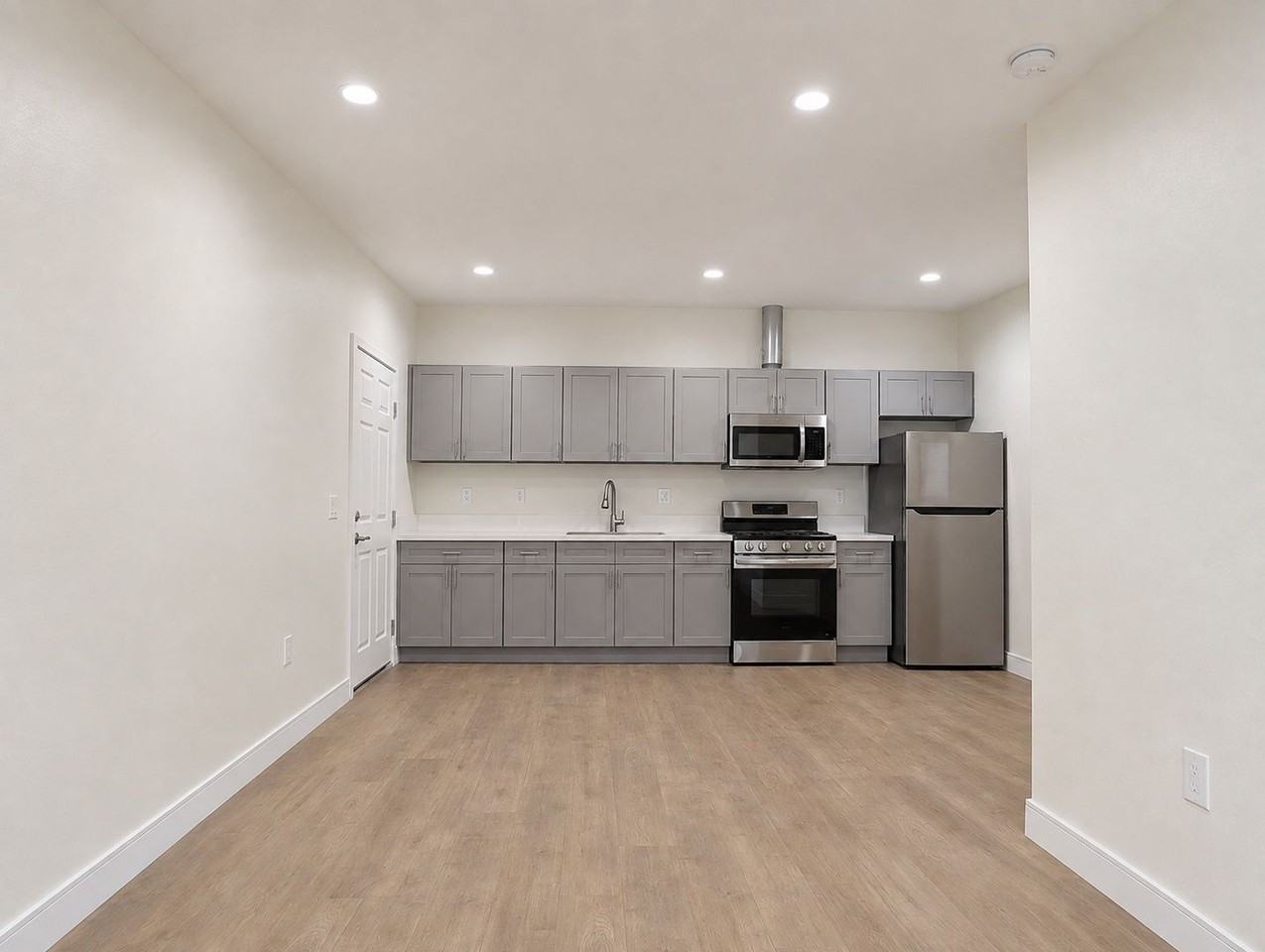 14411 Vanowen St #212 - Photo 3 of 19