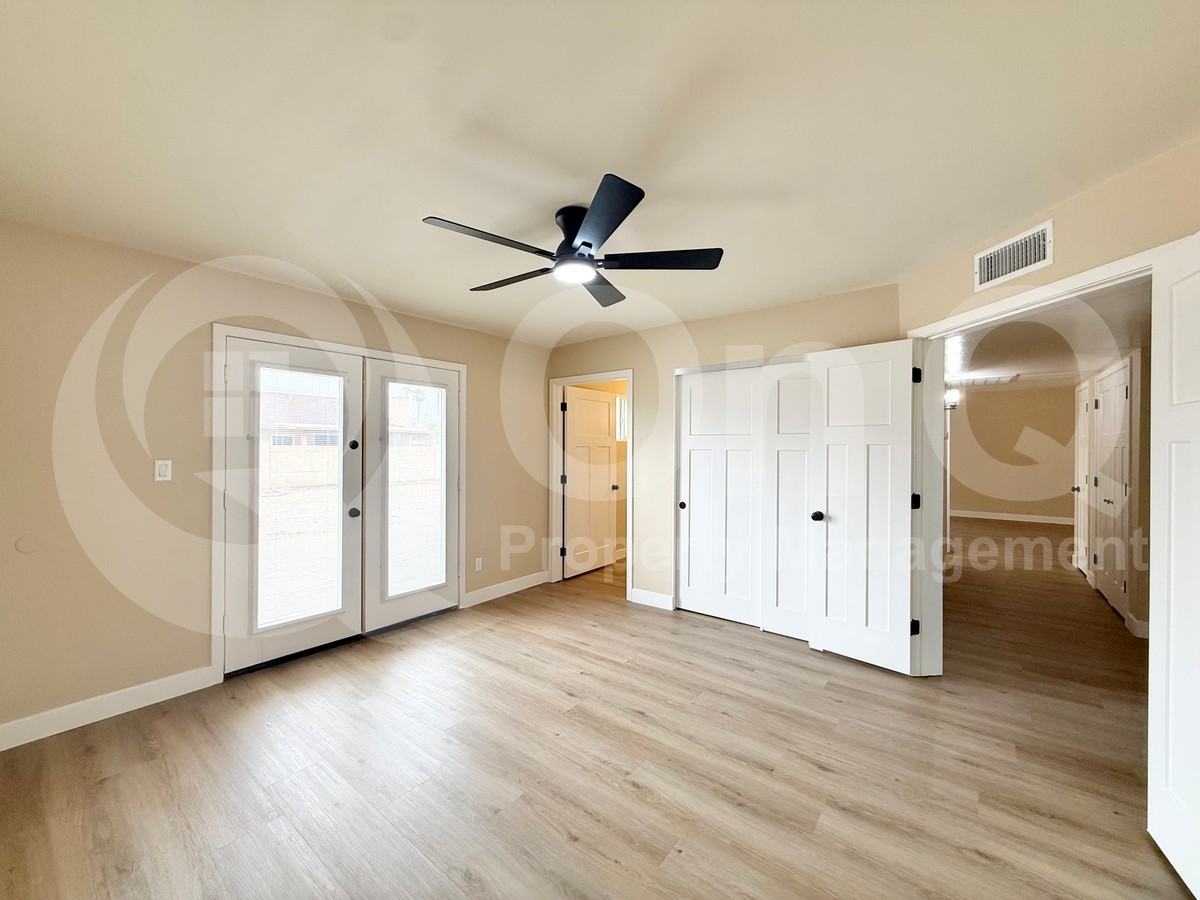 1266 W Mendoza Ave - Photo 5 of 20