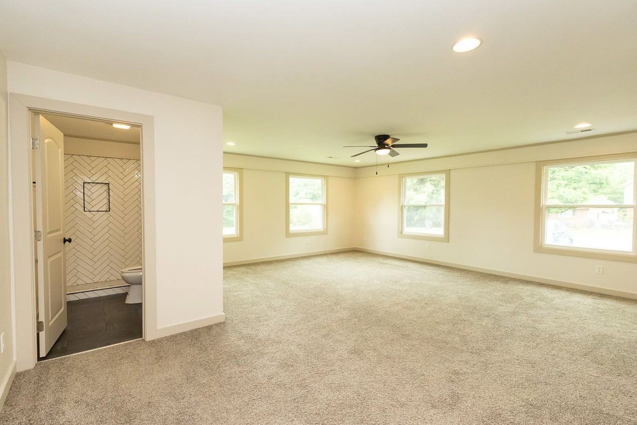 804 Grandview Ave #B - Photo 3 of 18