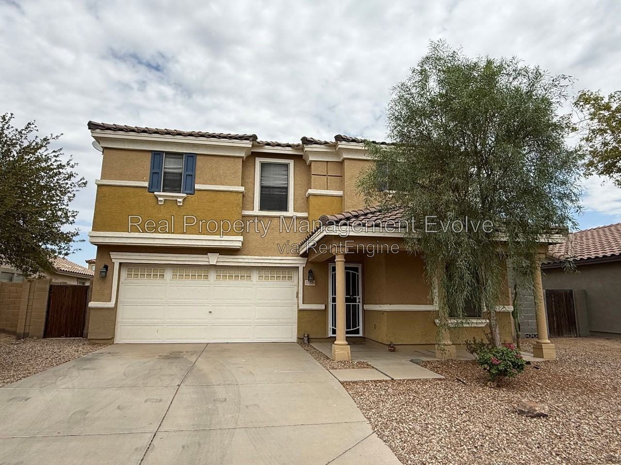 25824 W Burgess Ln - Photo 2 of 36