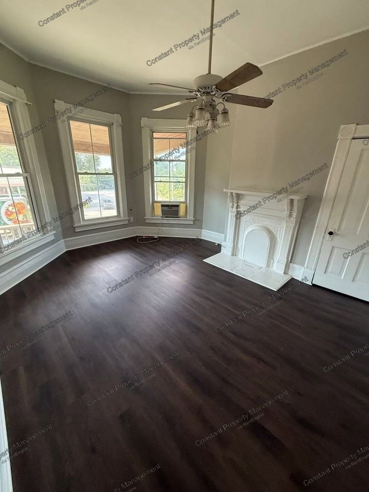 885 College St #883 - Photo 7 of 19