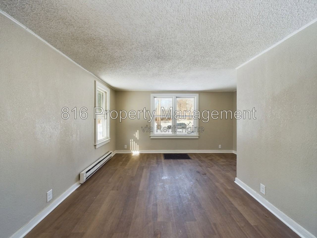 1013 W South Ave #2 - Photo 4 of 12