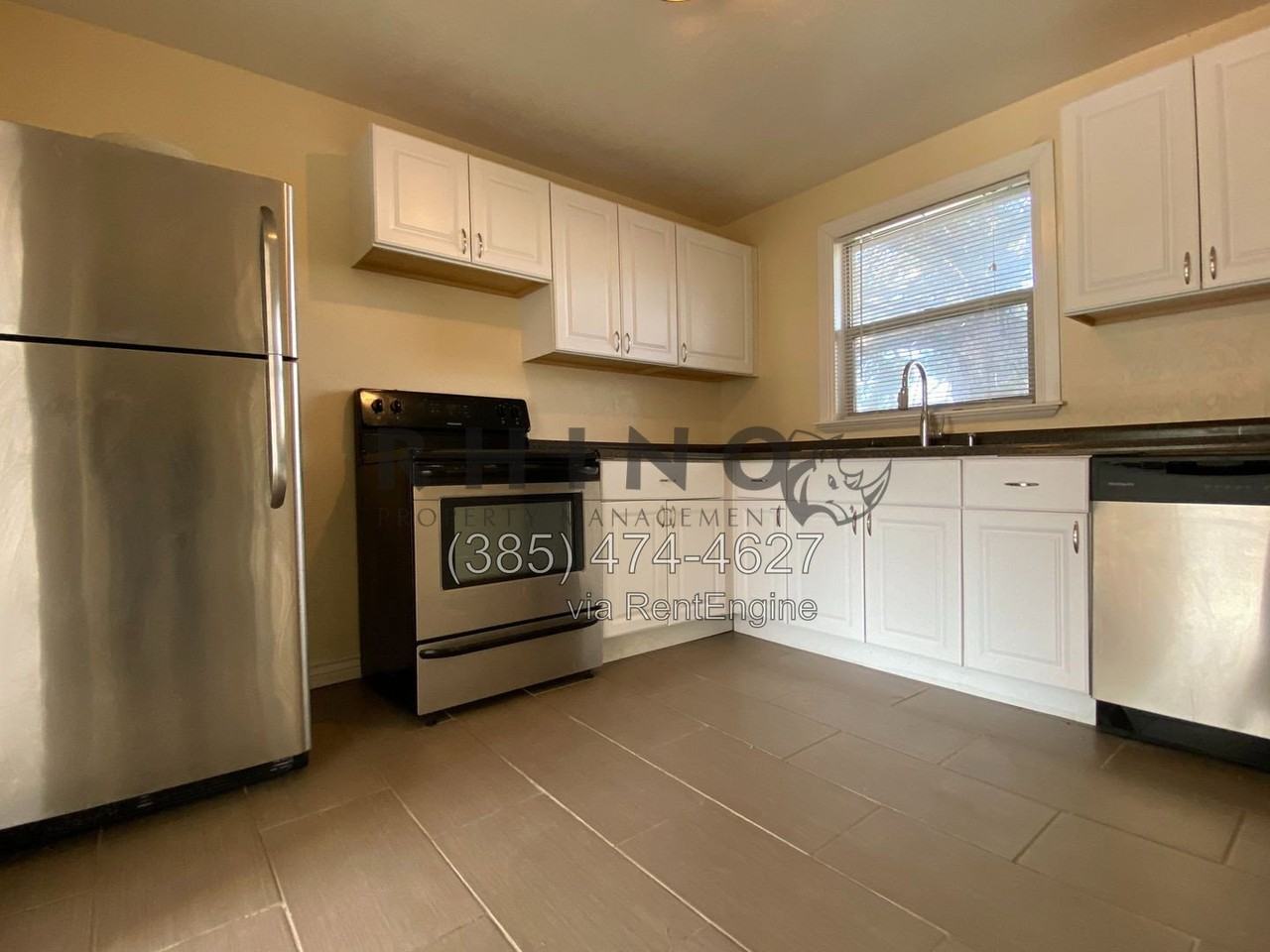 2885 Van Buren Ave #2 - Photo 2 of 10