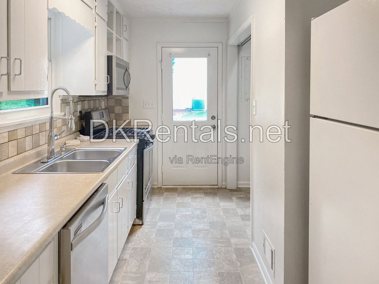 2397 Old Peachtree Rd - Photo 6 of 30