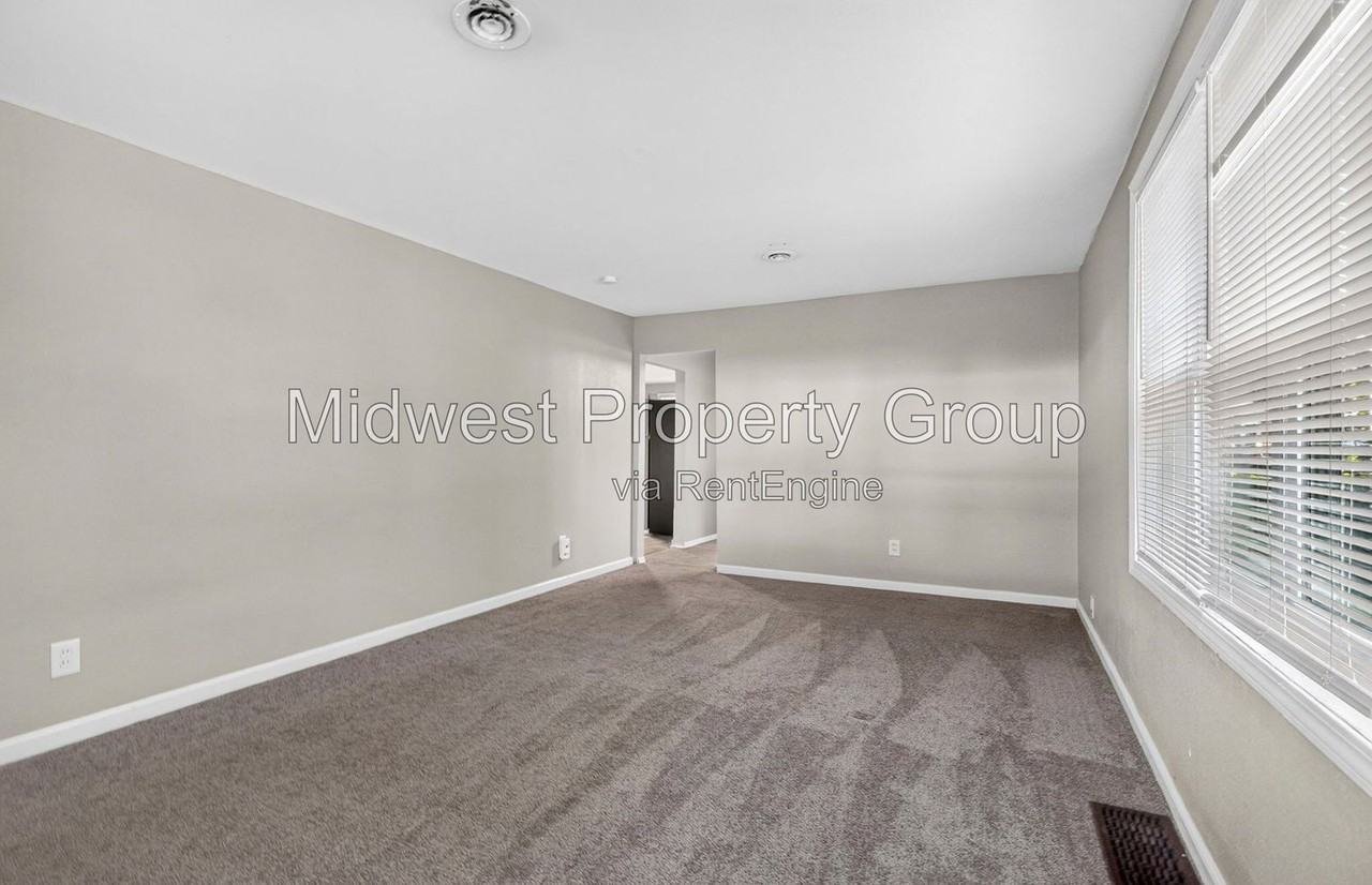 191 Bascom Dr - Photo 2 of 28