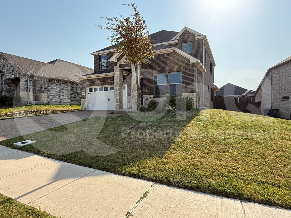 1508 Lannon Ln - Photo 2 of 25
