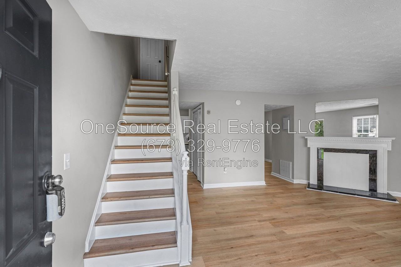 5307 Stonebush Ter #A - Photo 7 of 26