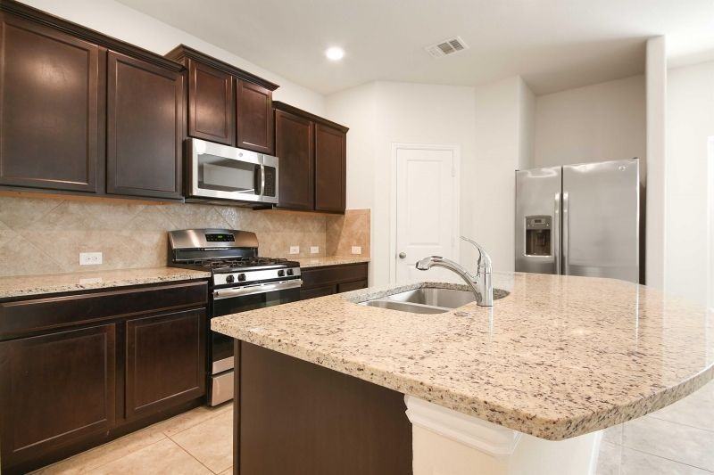 14002 Madrigal Ln - Photo 6 of 50