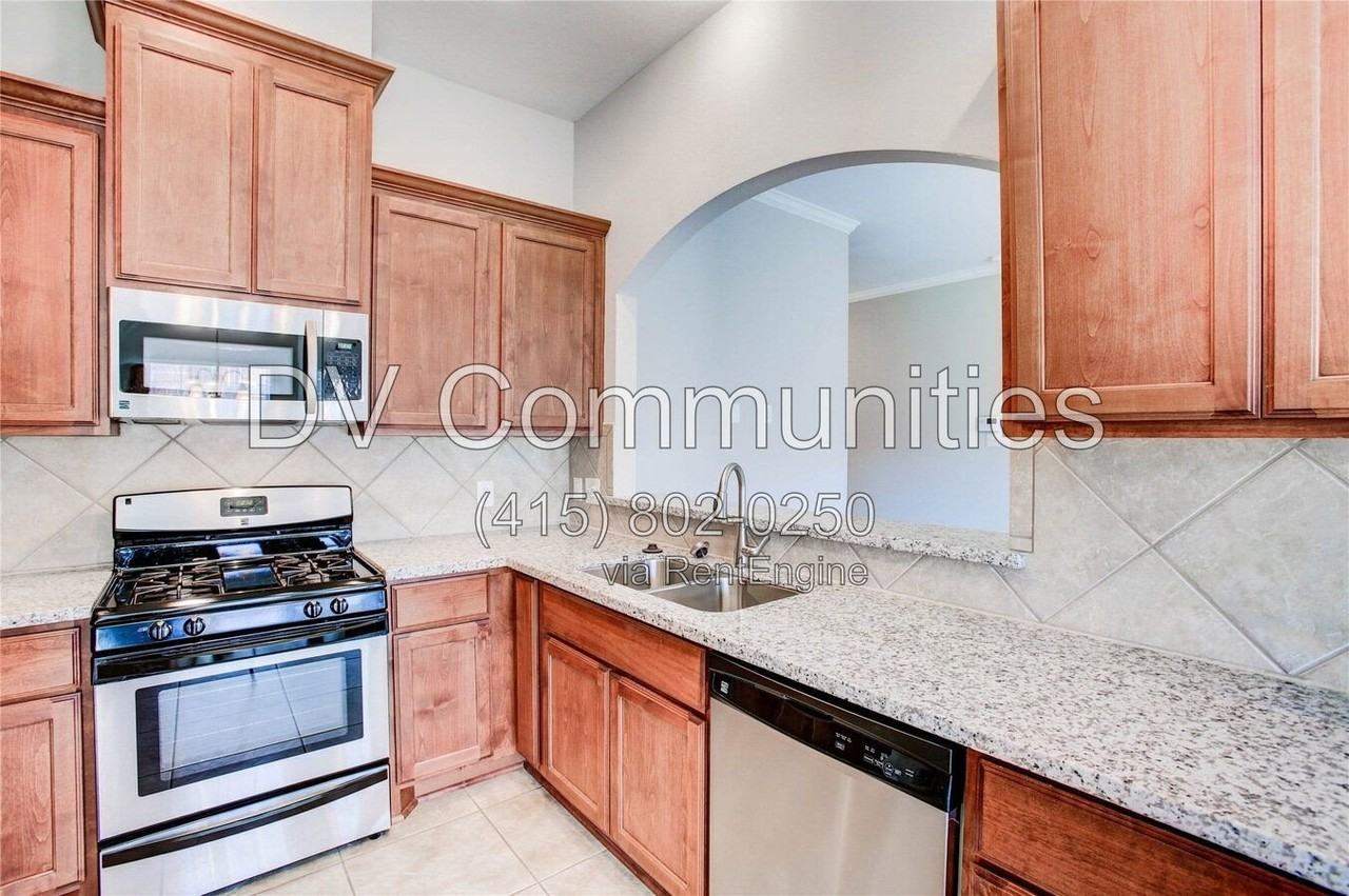 139 Long Canyon Ln - Photo 5 of 11