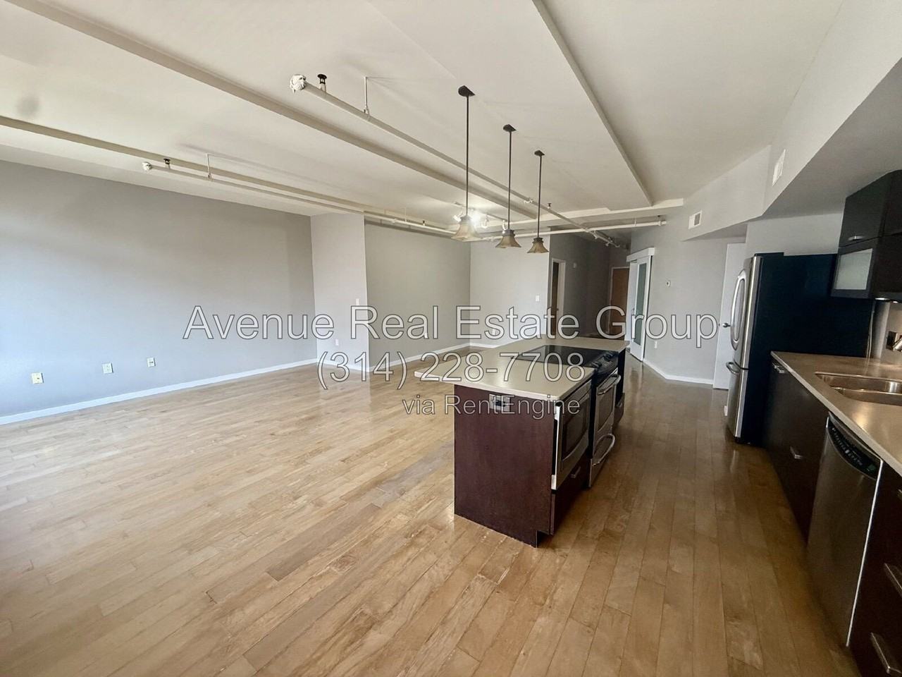 915 Olive St #1104 - Photo 4 of 10