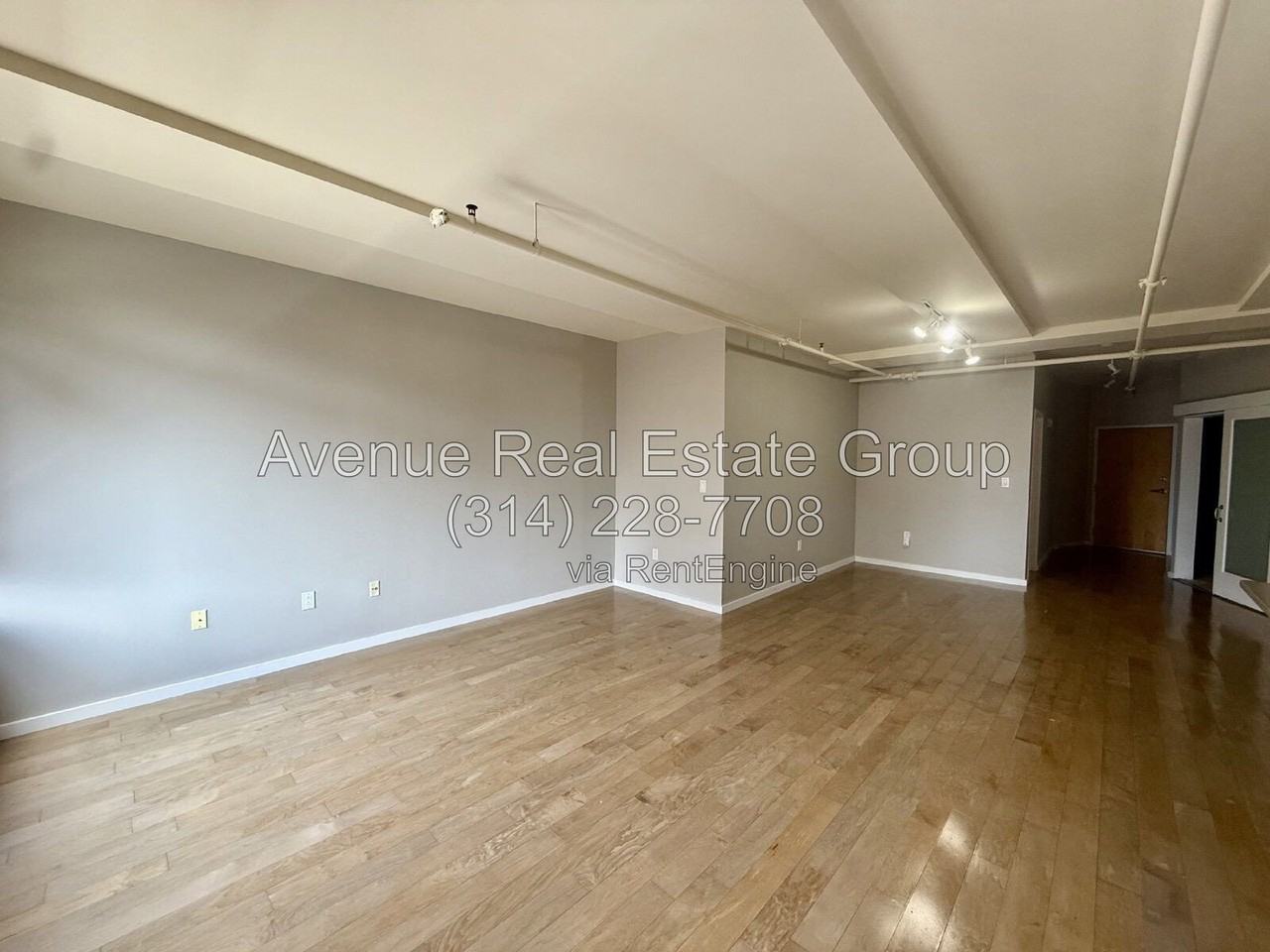 915 Olive St #1104 - Photo 5 of 10