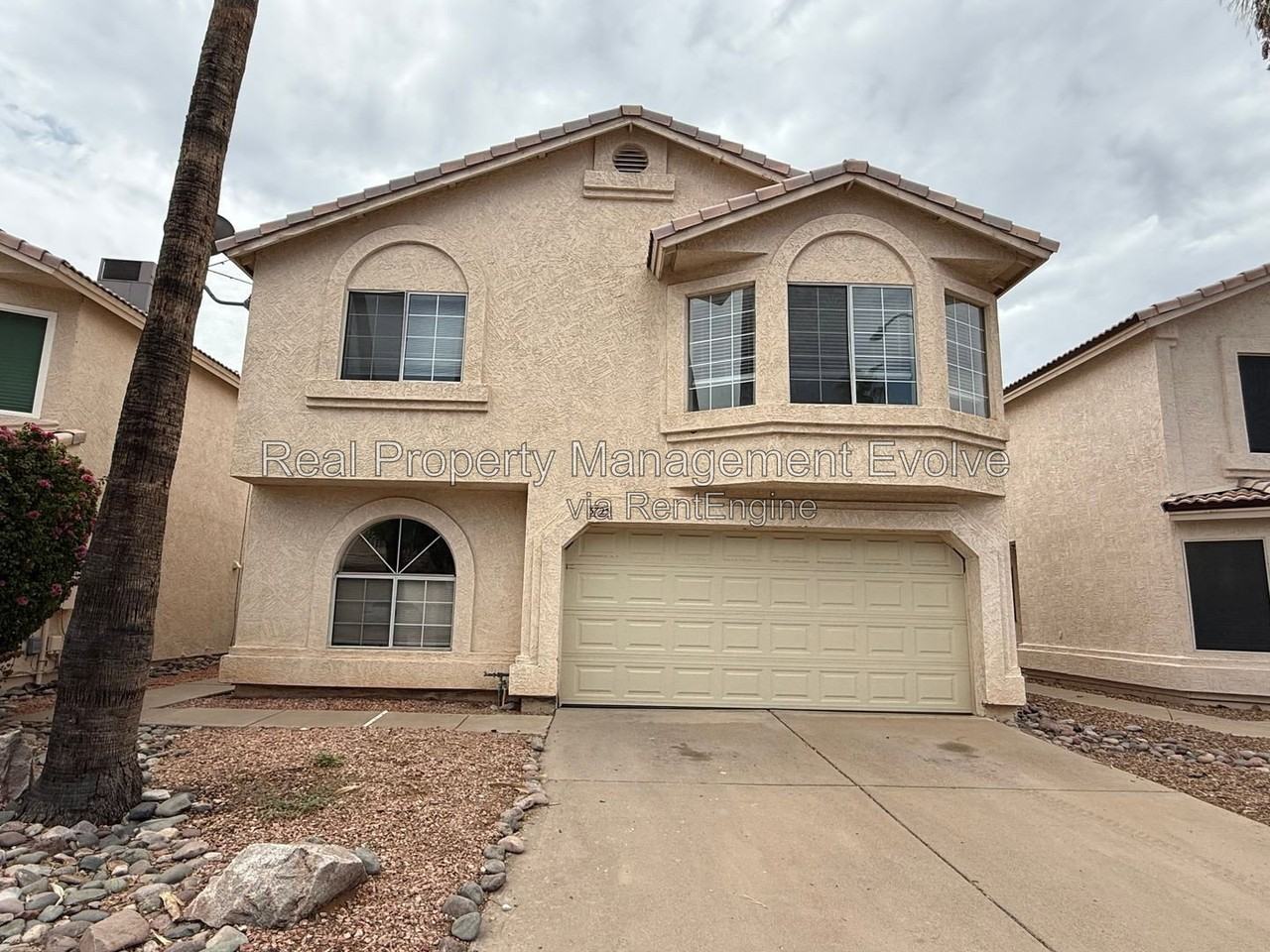3725 E Taro Ln - Photo 2 of 30