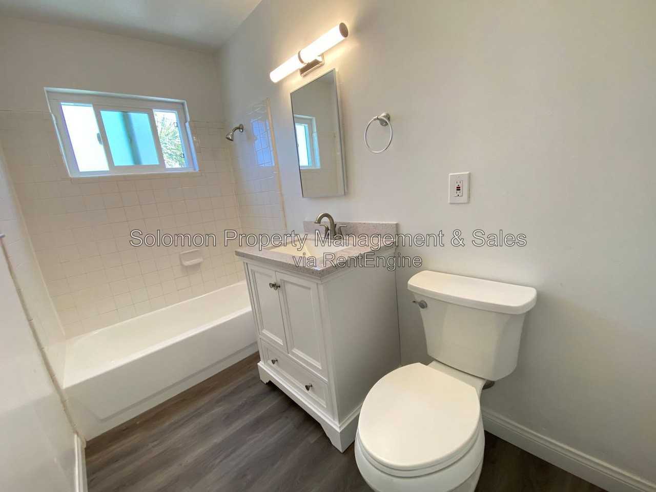 1311 Puls St #C - Photo 4 of 9