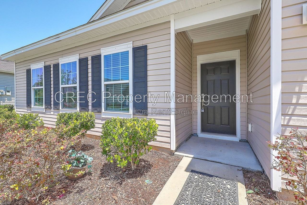 9657 Spencer Woods Rd - Photo 4 of 29