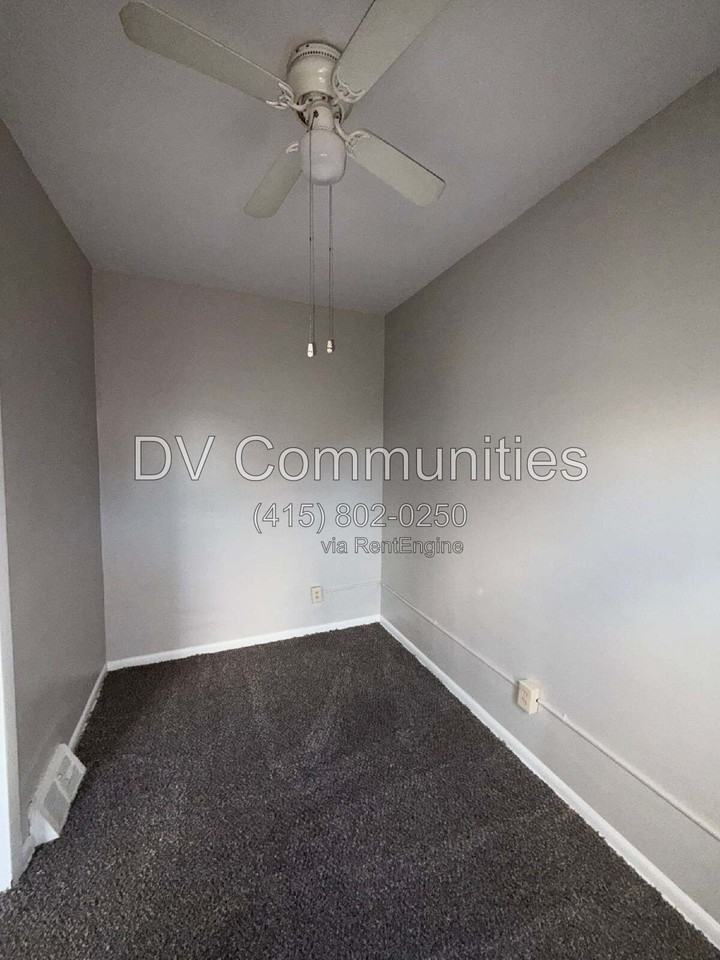 3417 Storer Ave - Photo 4 of 20