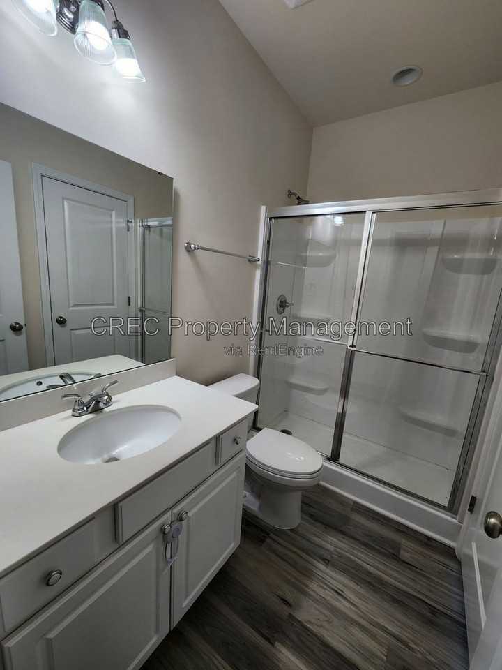 260 Hyrne Dr - Photo 6 of 27
