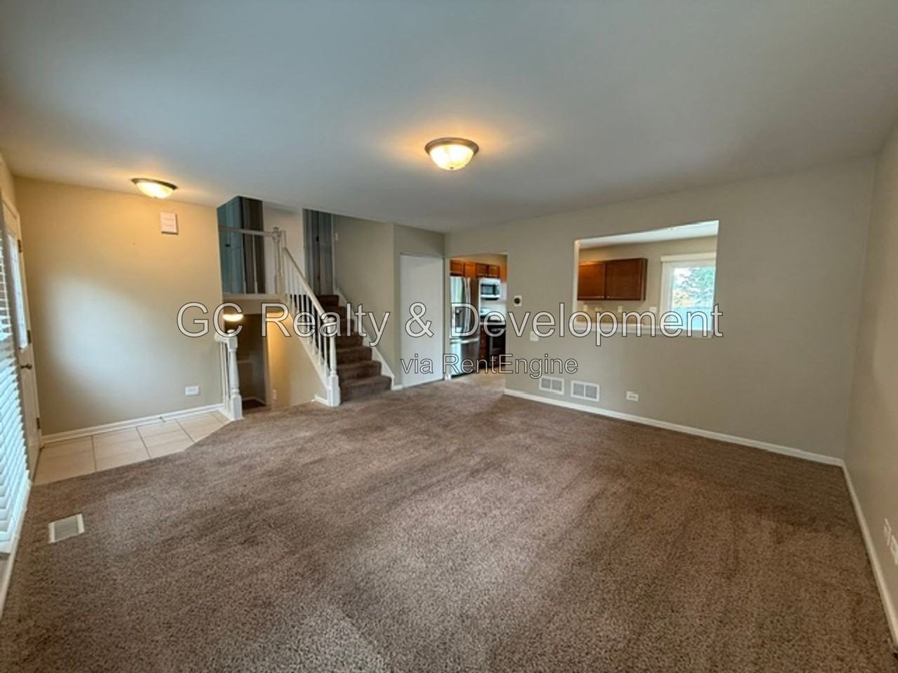 1790 Indian Wells Cir - Photo 4 of 26