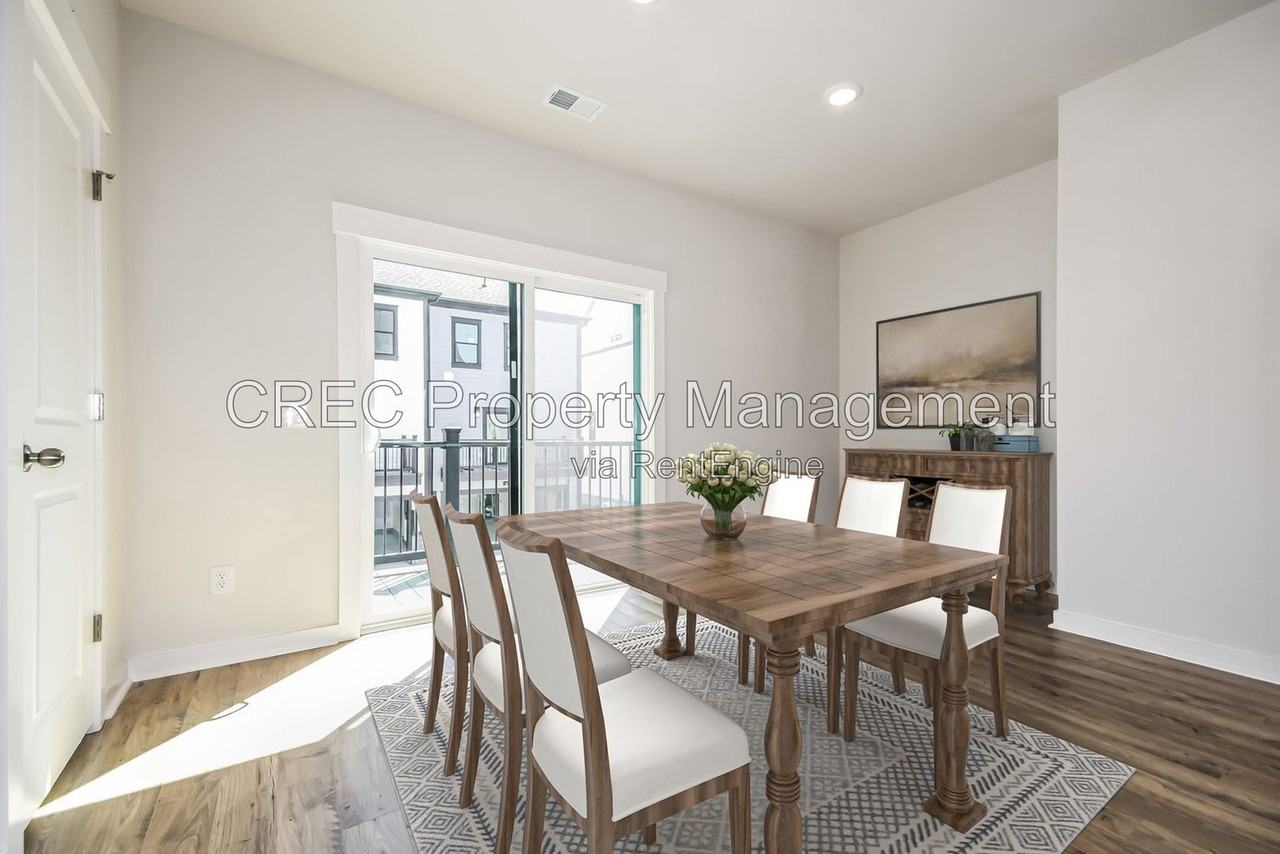 596 Scholar Way - Photo 7 of 36