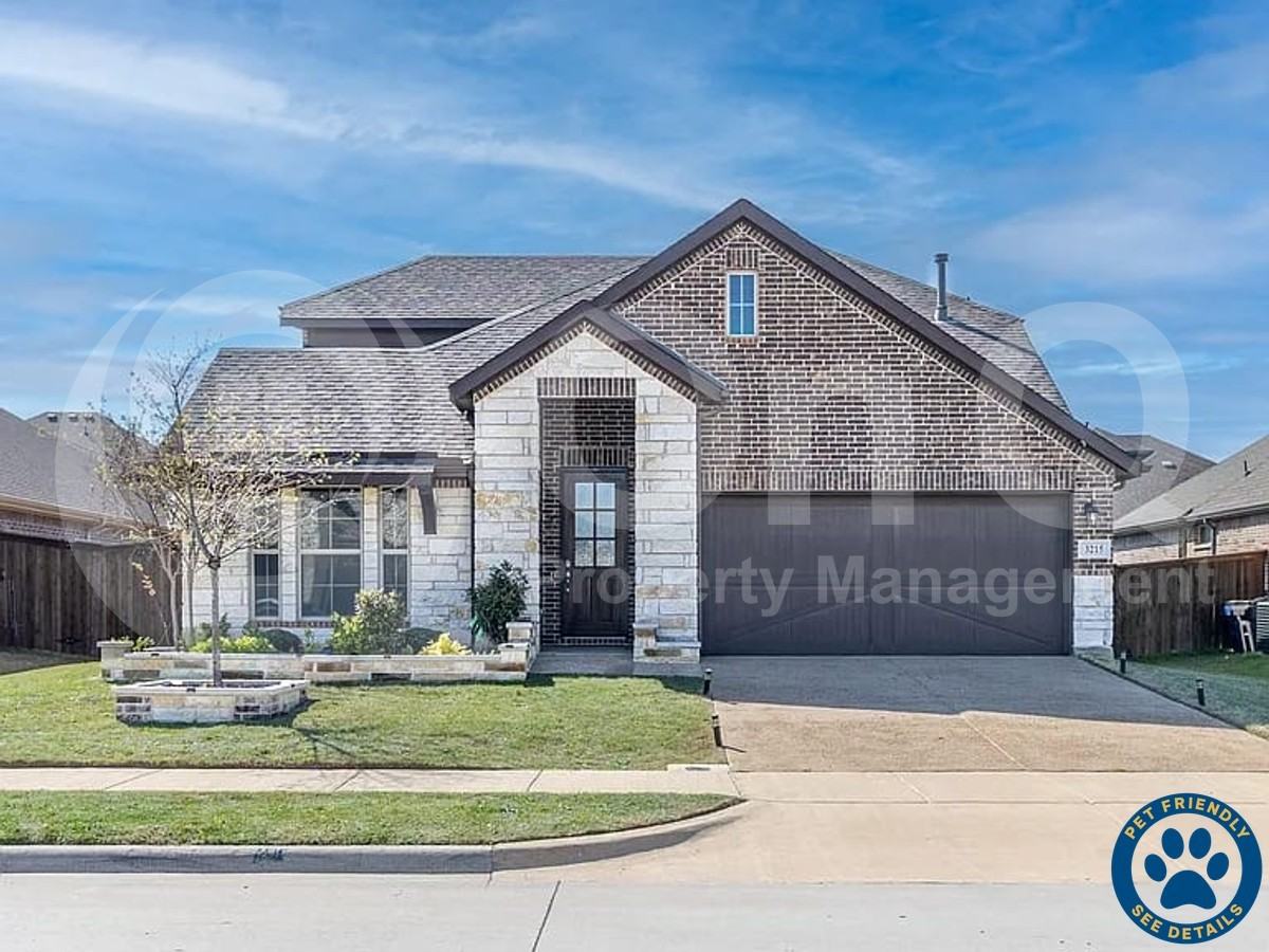 3215 Mattie Grey Ln