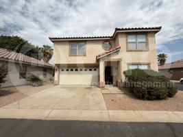 featured image of 422 W Redwood Dr