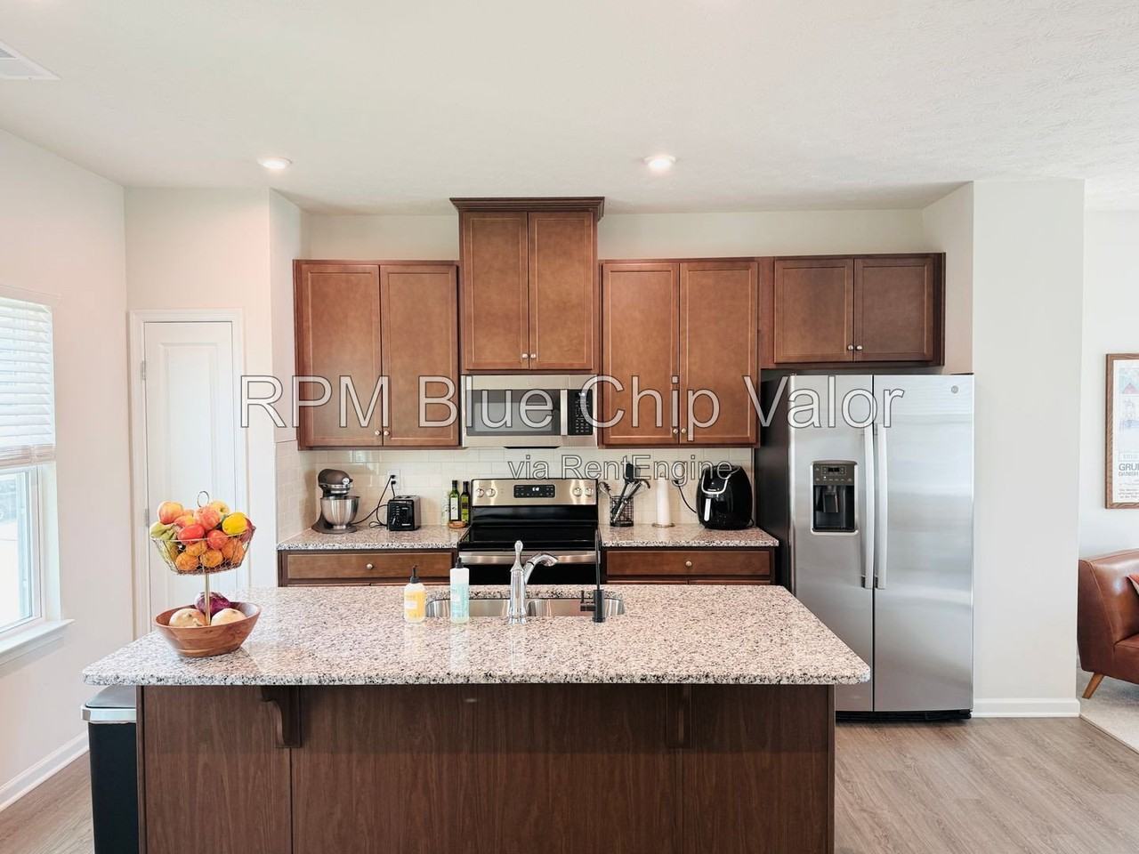 14 Wentworth Ln - Photo 6 of 31