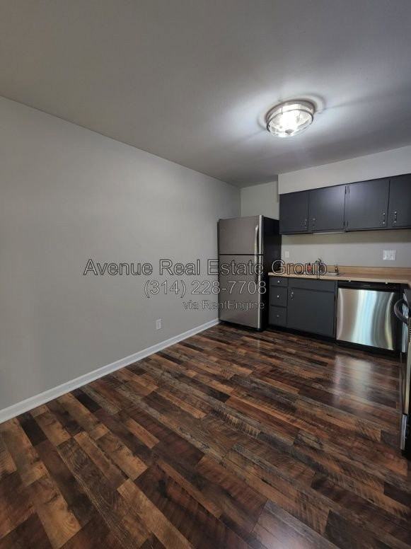 708 Ridgeside Dr #L - Photo 3 of 16