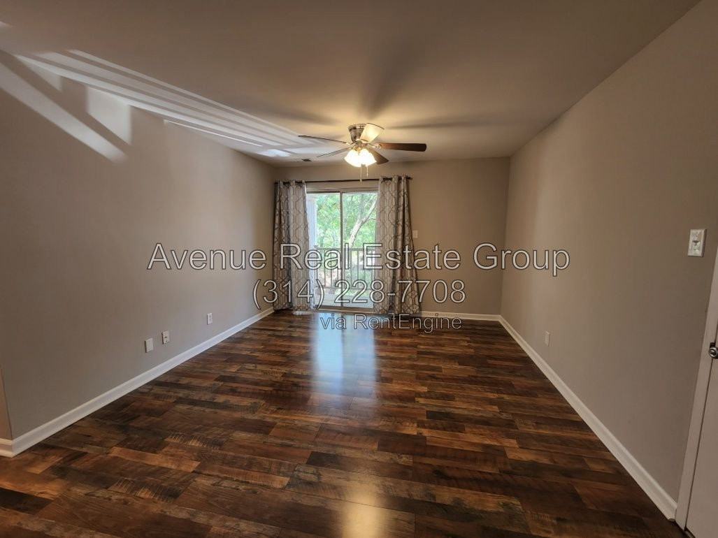 708 Ridgeside Dr #L - Photo 4 of 16