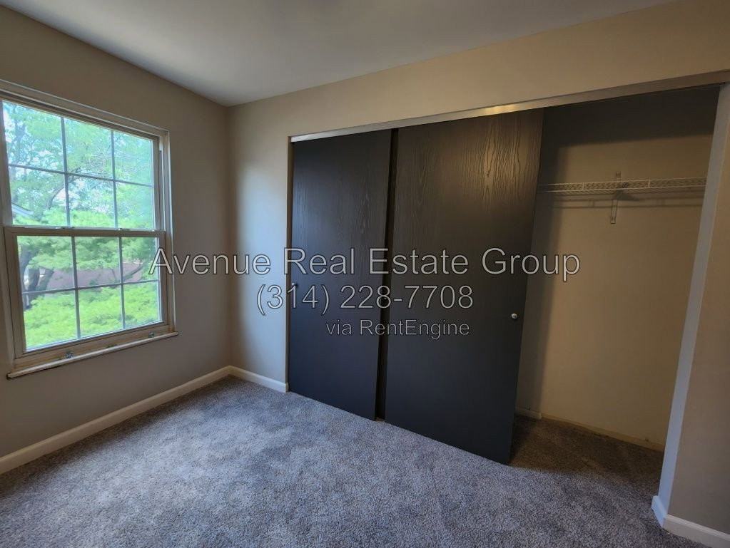 708 Ridgeside Dr #L - Photo 7 of 16