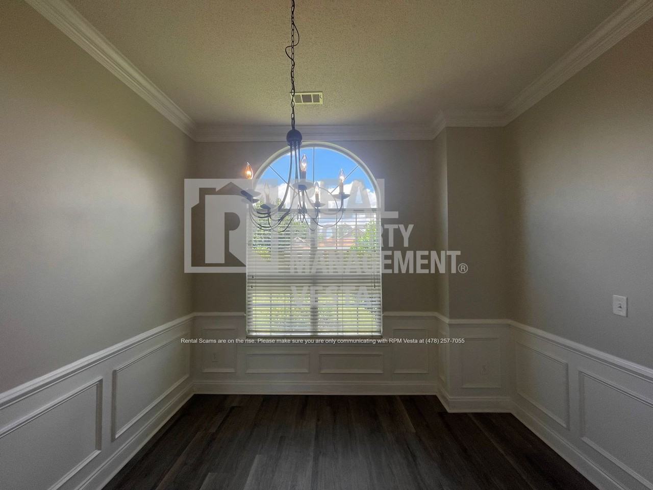 313 Canterfield Dr - Photo 4 of 20