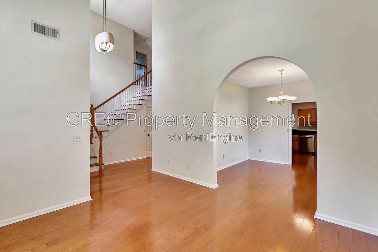 1336 Wild Olive Dr - Photo 7 of 36