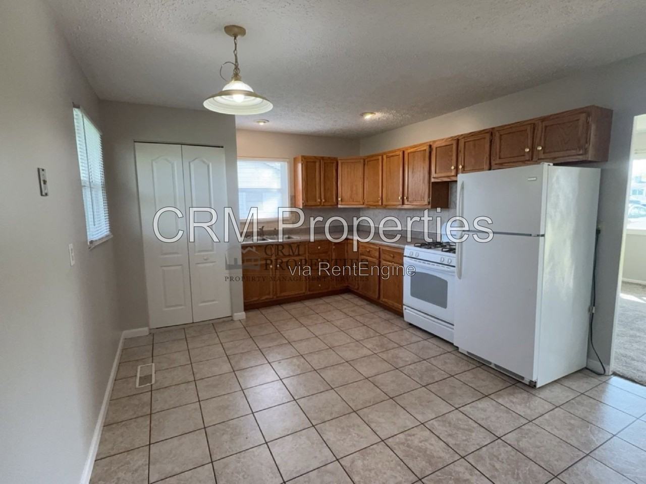 5001 Arrowhead Blvd - Photo 5 of 19