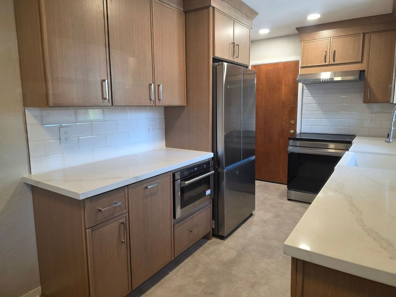 1227 S Arlington Ave - Photo 6 of 12