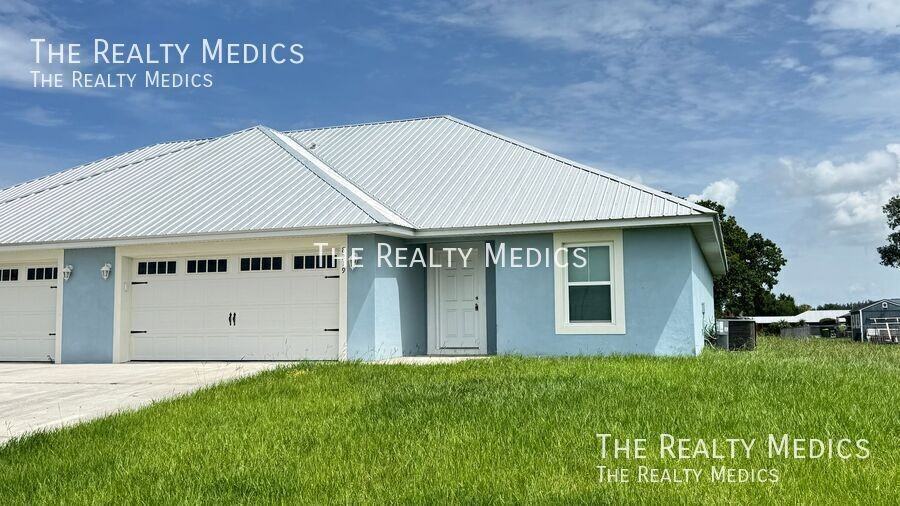 8219 Cozumel Ln - Photo 6 of 50