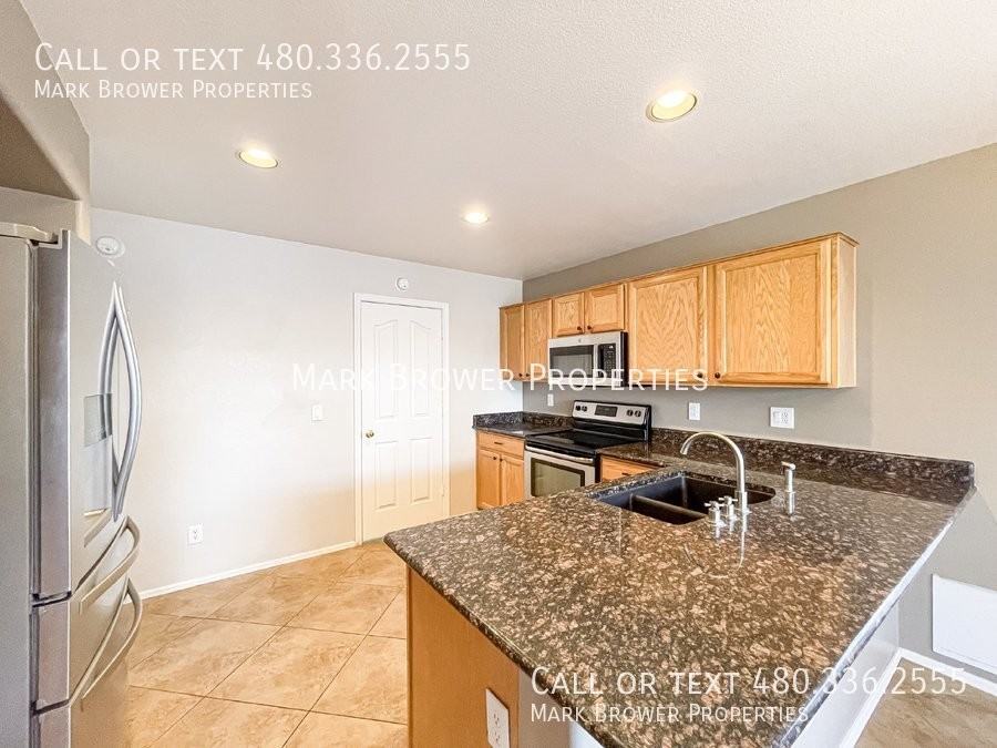 4714 E Mossman Rd - Photo 7 of 23