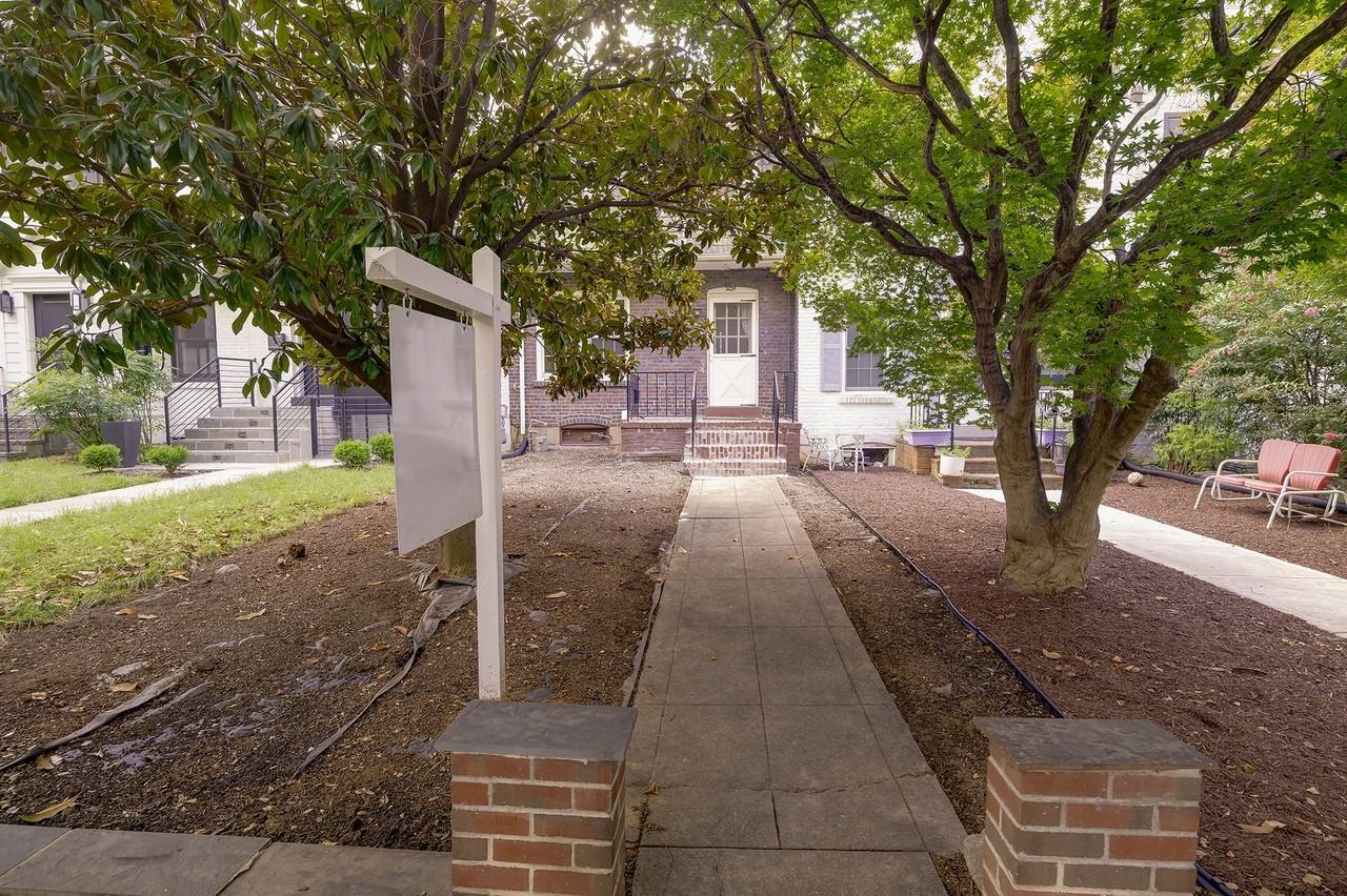3624 S St Nw ##Nw - Photo 5 of 47