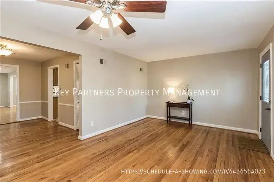4931 W 72nd Ter - Photo 4 of 21